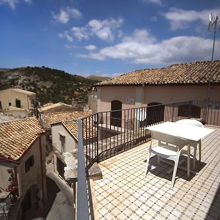 Guest house Dell'orologio Ragusa
