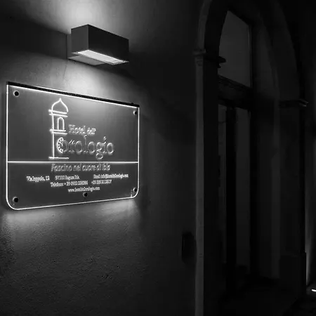 Guest house Dell'orologio