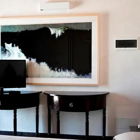 Guest house Dell'orologio Catania 3*