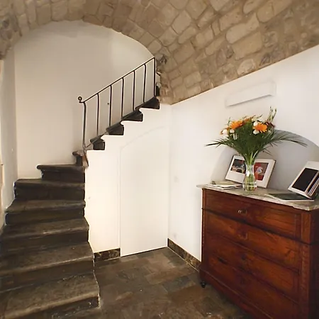 Dell'orologio 拉古萨