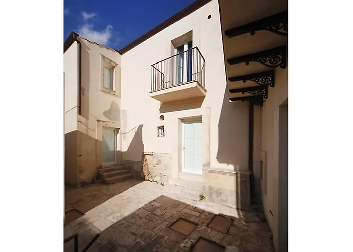 Dell'orologio 4* Ragusa