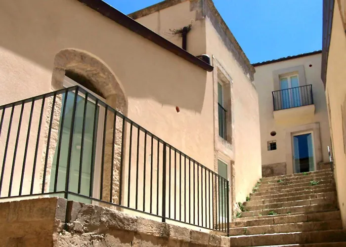 Dell'orologio 4* Ragusa